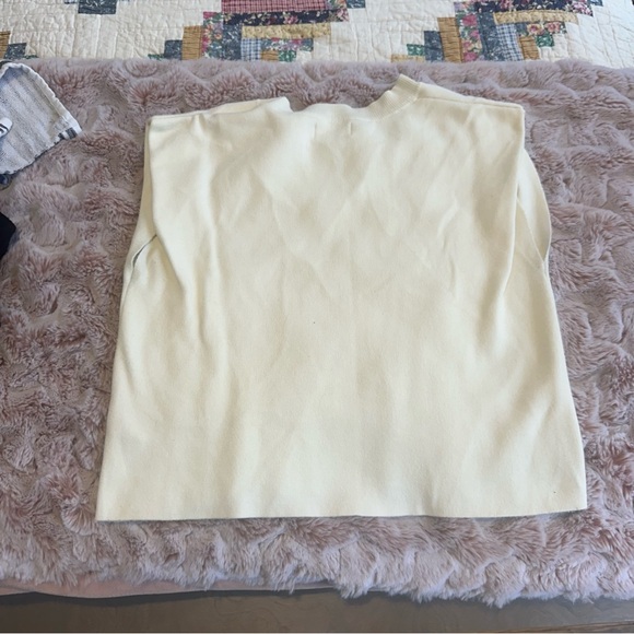 Anthropologie The Noah Muscle Tank Sweater by Maeve Size Small - Picture 4 of 5